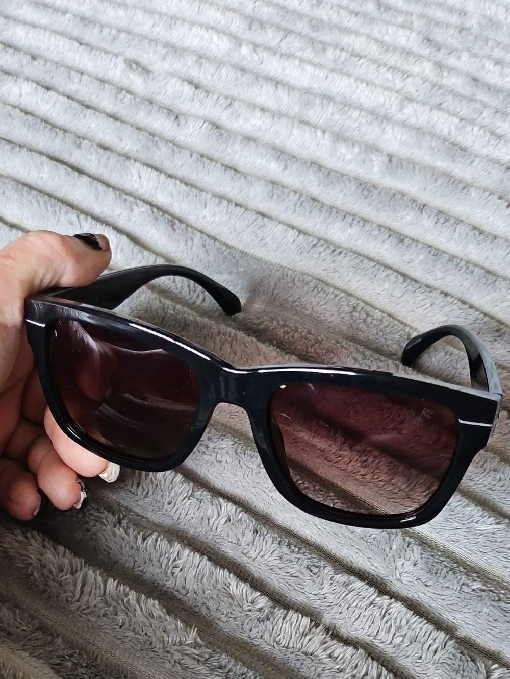 Rachel Zoe Fawn Designer Sunglasses !